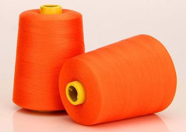 De hoge Hardnekkigheids100% Ring spon Polyester Naaiende Draad 20s/6 1*6 met Geverfte Buizen leverancier