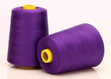 De hoge Hardnekkigheids100% Ring spon Polyester Naaiende Draad 20s/6 1*6 met Geverfte Buizen leverancier